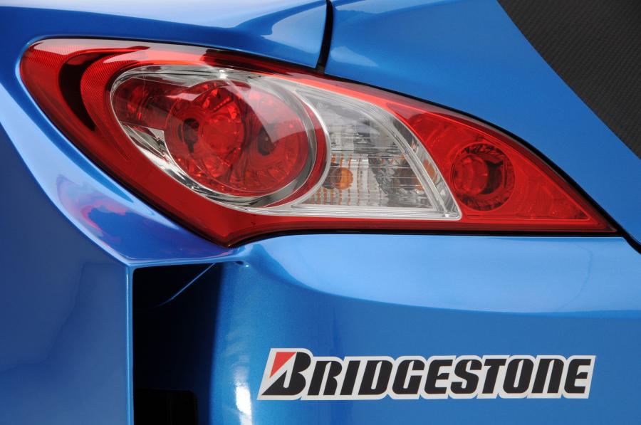  Hyundai Genesis Coupe by Rhys Millen Racing 2010 года  (фото 8 из 36)